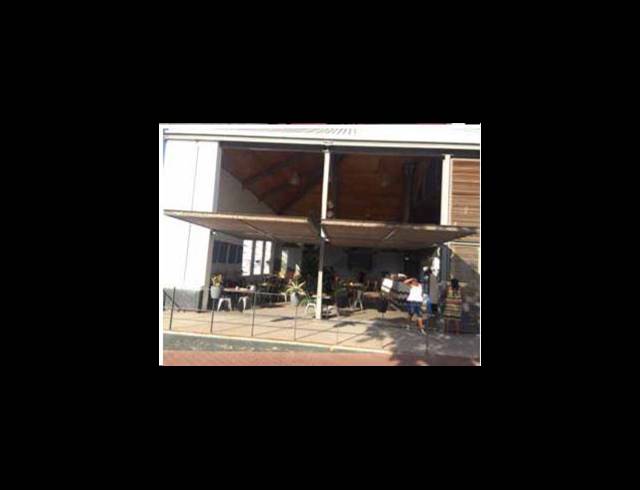 966M² FACTORY TO LET IN SALT RIVER